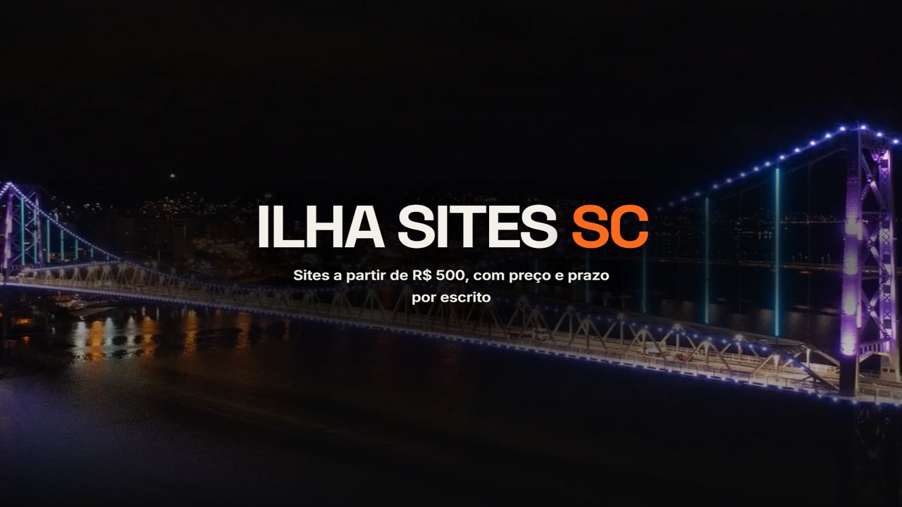 Topo do site da Ilha Sites SC, com o nome da agência sobre a Ponte Hercílio Luz